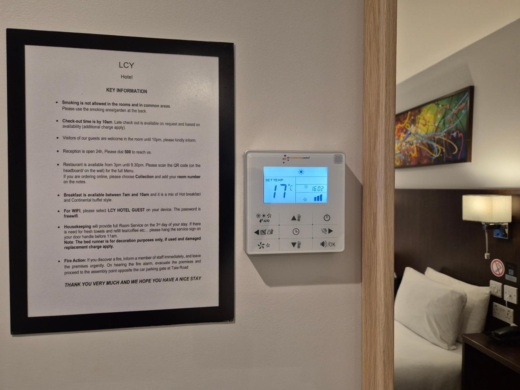 London City Airport Hotel エクステリア 写真