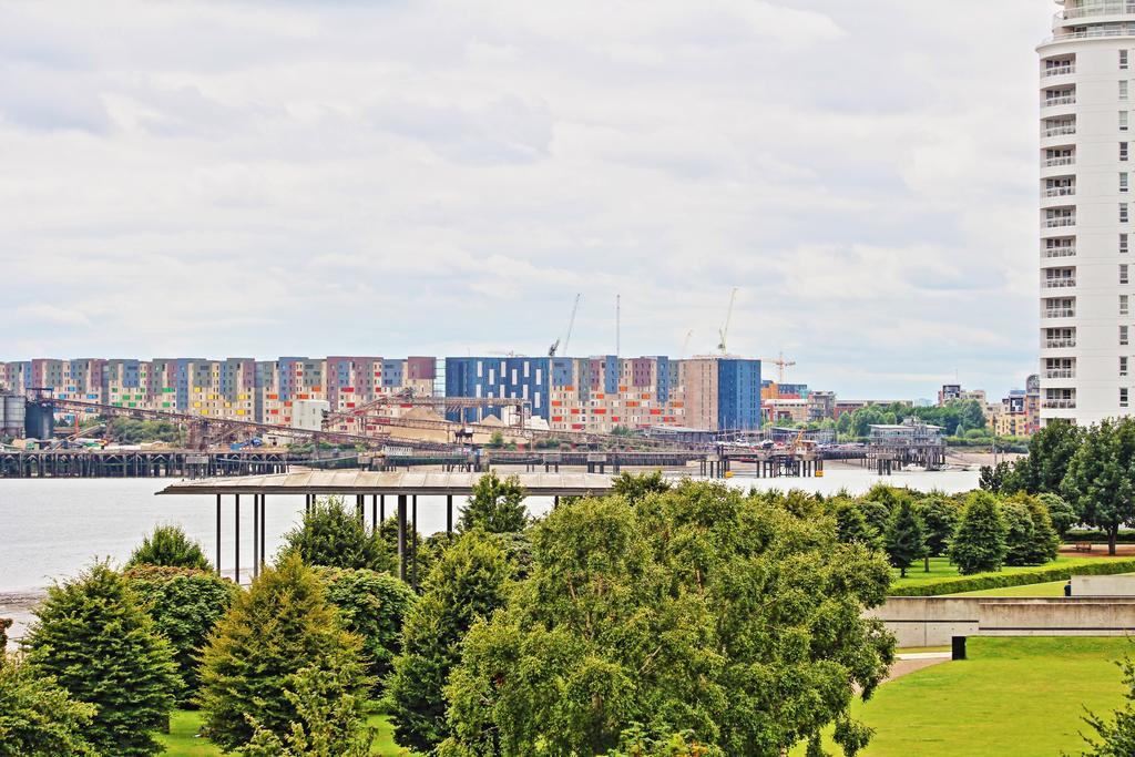 London City Airport Hotel エクステリア 写真