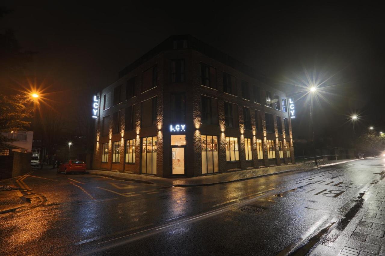 London City Airport Hotel エクステリア 写真